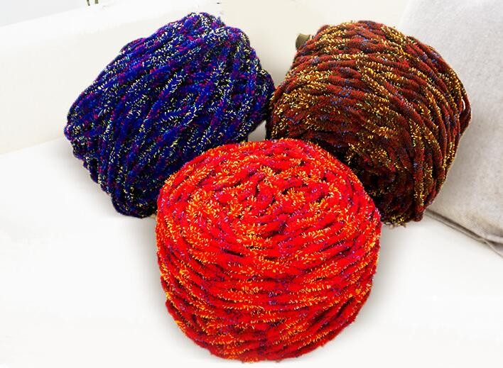 multicoloured chunky yarn